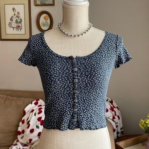 Brandy Melville Floral Zelly Top